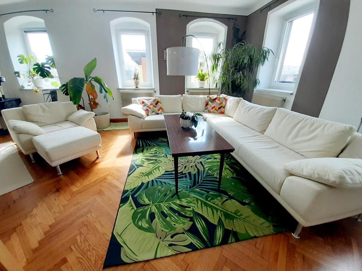 Schoene Altbauwohnung Auf Dem Land Kallham Buitenkant foto